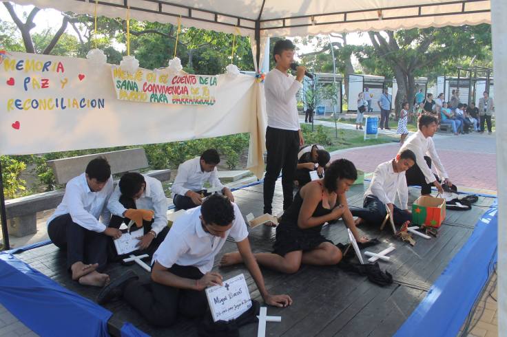 12394443_10153110215571222_1506345548_o